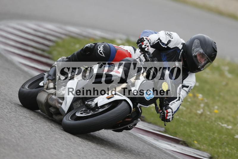 /09 19.04.2026  Caremotion get faster ADR/Gruppe gelb/3